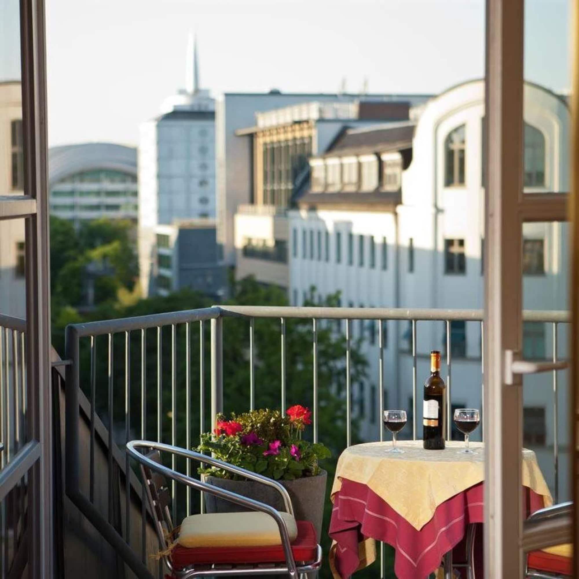 호텔 아우구스타 암 쿠르퓌르스텐담 베를린 객실 사진